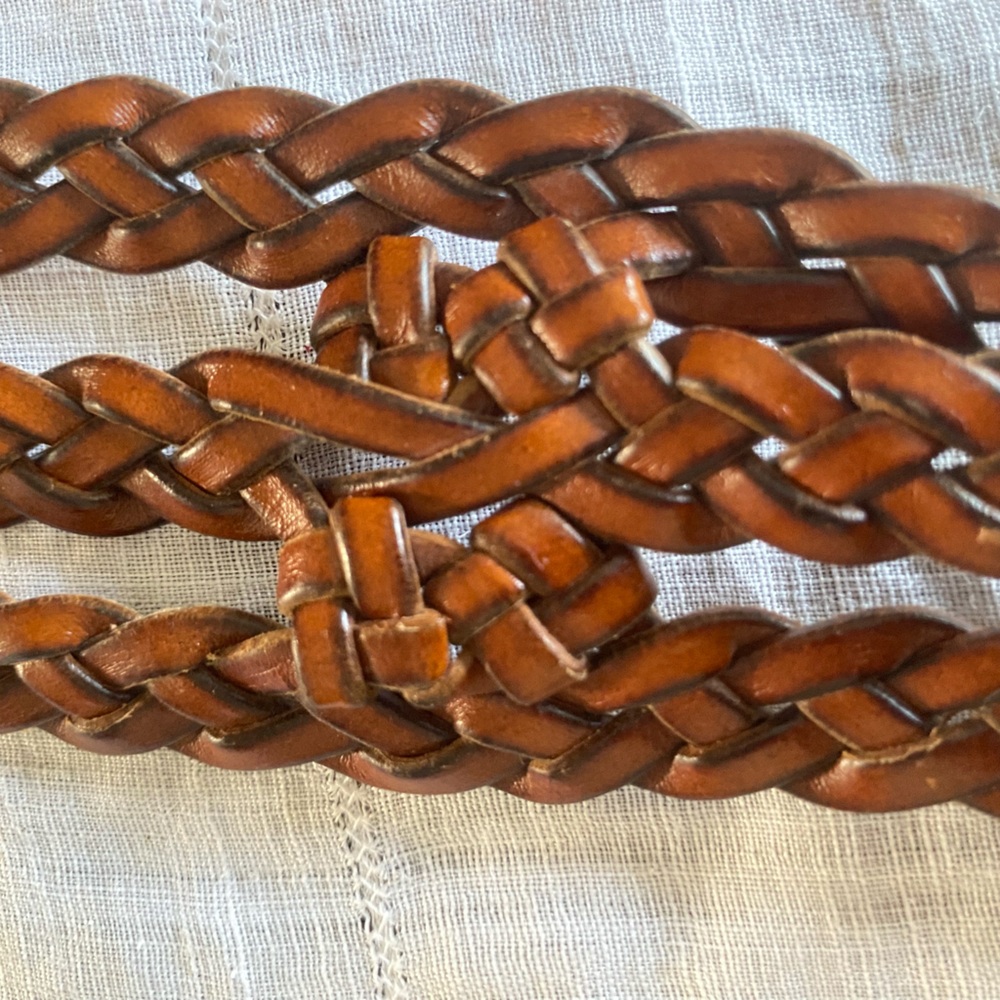 NWOT Triple Strand Solid Brass Triple Buckle Woven Leather Belt  Size L (40”) - Picture 6 of 6